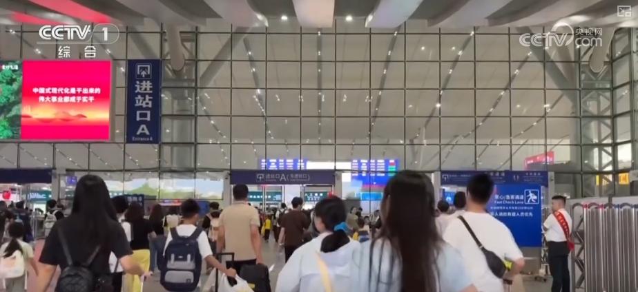 自駕出行預(yù)測(cè)_2025國(guó)慶中秋假期交通出行情況_出行提示