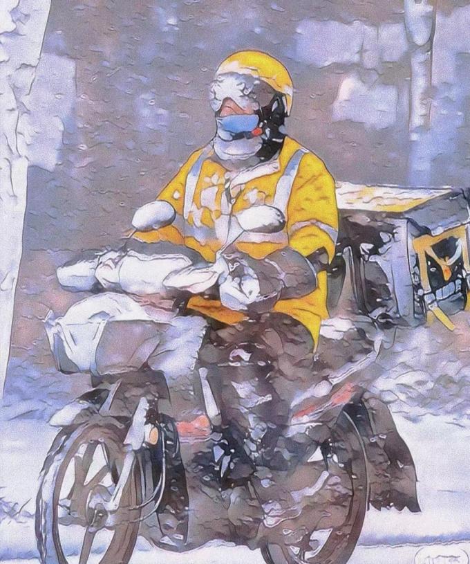 雪天出行安全注意事項_出行提示_雪天步行防滑防摔防砸攻略