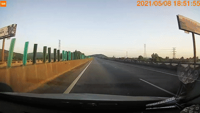 開車時接打電話的危害_分心駕駛危害與預防_出行提示