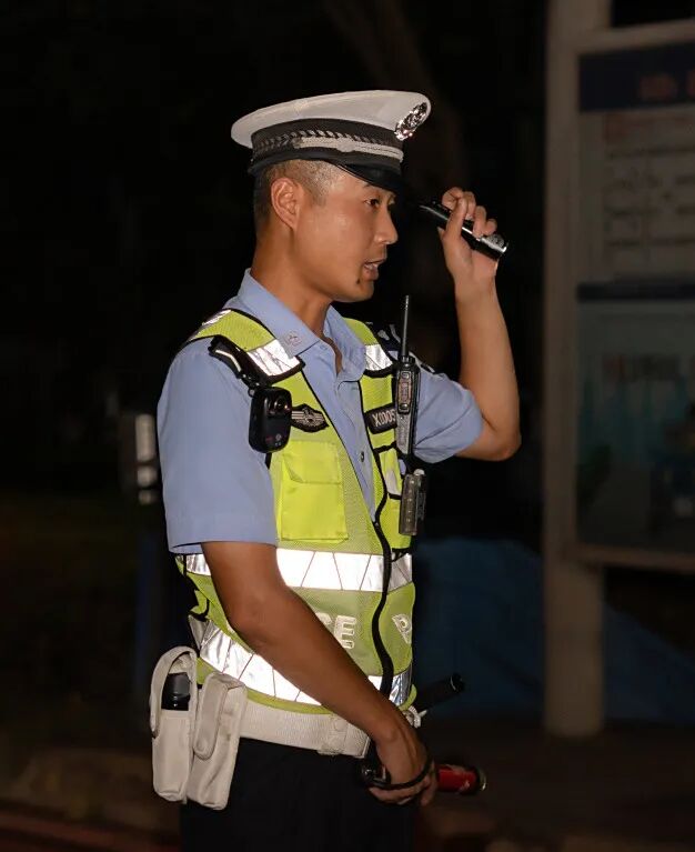 出行提示_國慶節(jié)高速免費通行時間_國慶中秋雙節(jié)出行安全提示